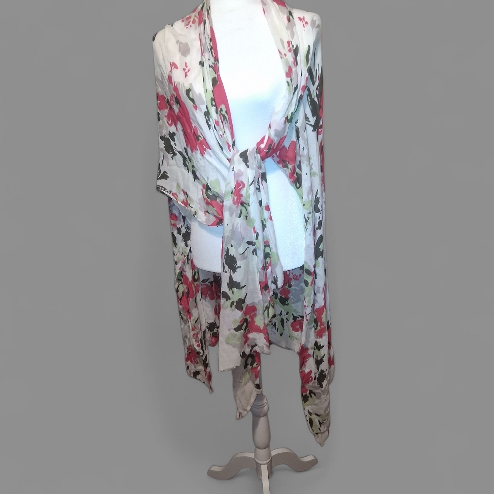 Floral Print Sheer Kimono Wrap